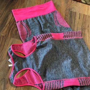 💓 NWOT~NEW MIX 💓 2pc matching pieces Workout Activewear gear Gray Pink One Size
